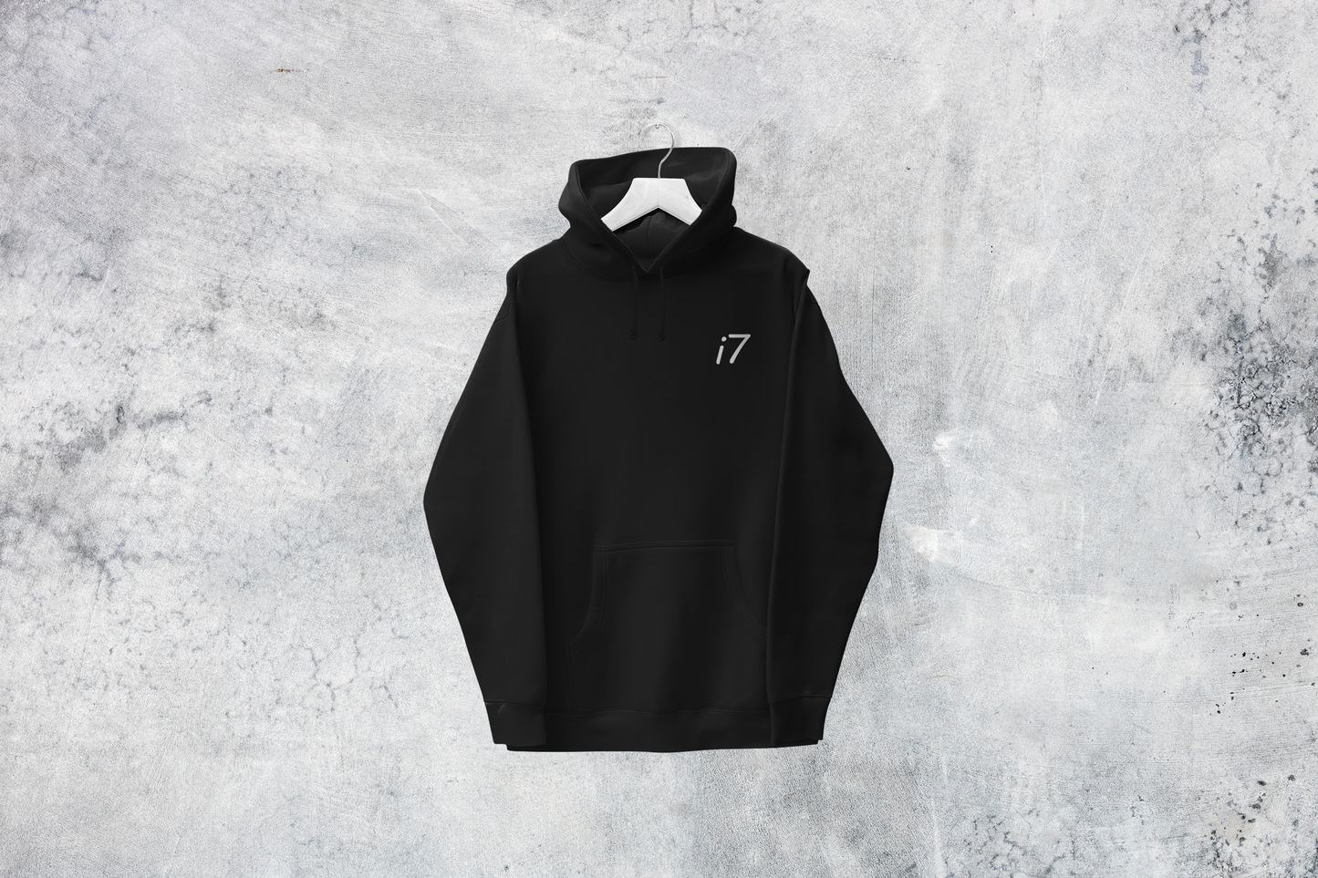 i7 hoodie black